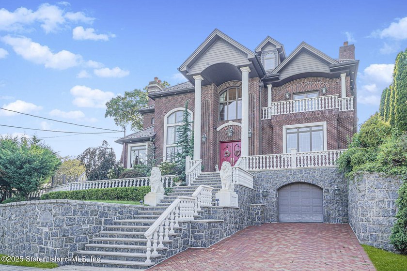 INTRODUCING AN EXTAORDINARY MINI-MANSION BOASTING OVER 11,000 - photo 2