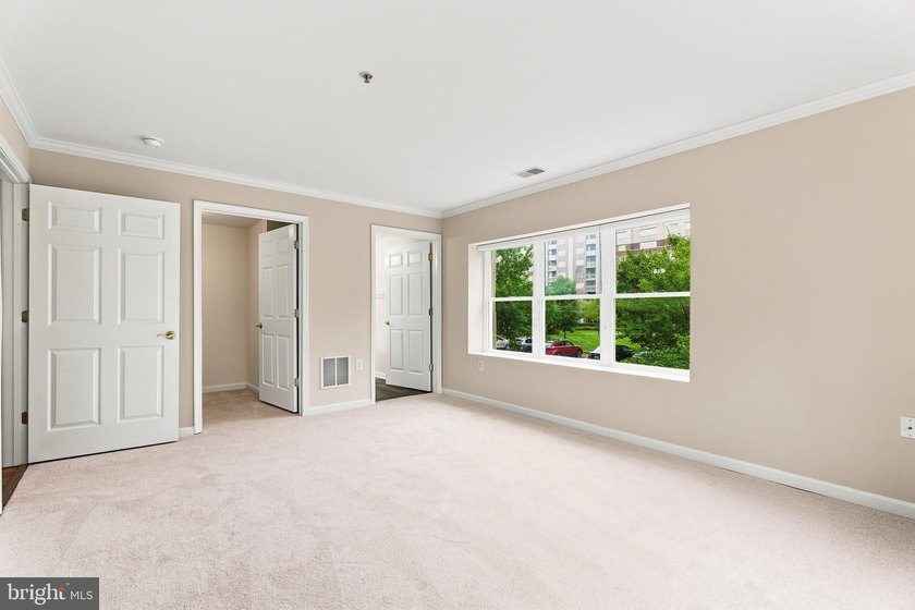 Welcome to easy, low-maintenance living in the heart of Mays - photo 24