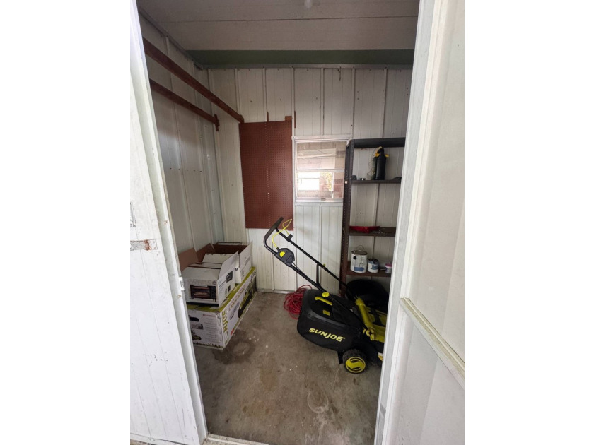 Welcome to this well-maintained home located in Palm Bay RV &amp; - photo 27
