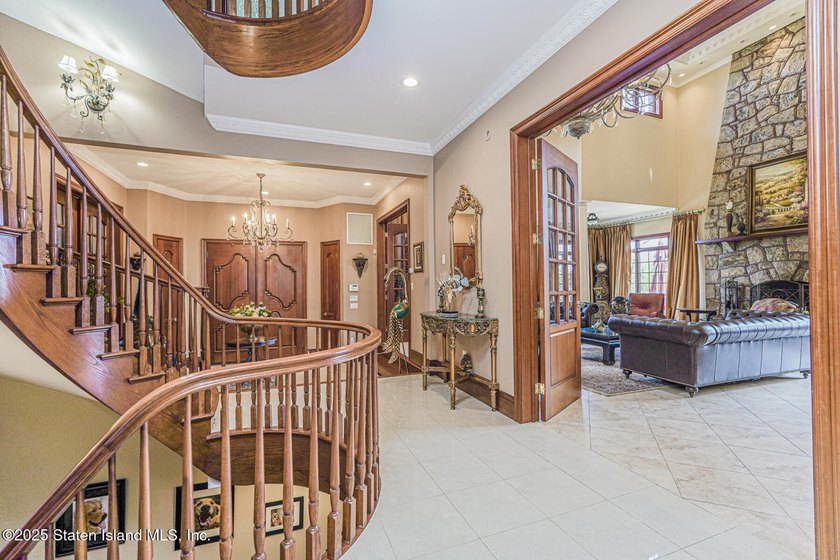 INTRODUCING AN EXTAORDINARY MINI-MANSION BOASTING OVER 11,000 - photo 7