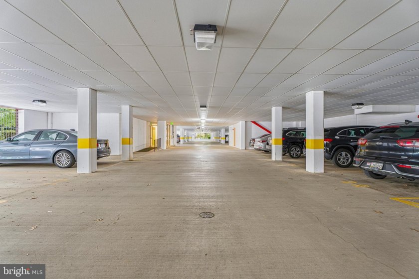 Welcome to easy, low-maintenance living in the heart of Mays - photo 35