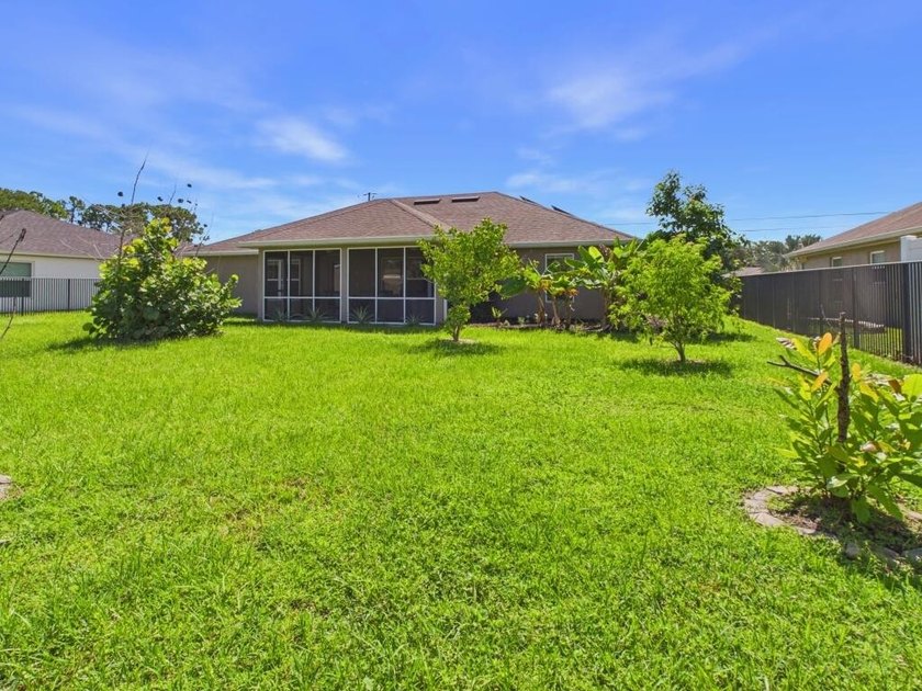 Why wait and build a house when this one is better than new! - photo 39