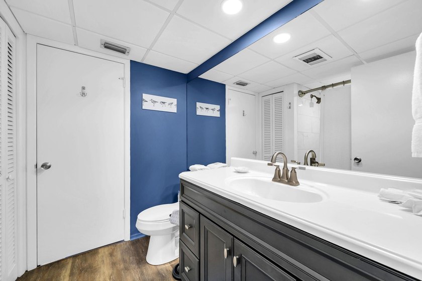 Sandpiper Cove 1013 is a beautifully updated coastal retreat - photo 19