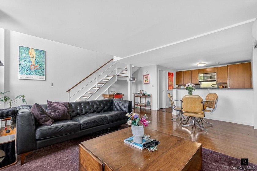 Park View Alert! Rarely available south facing duplex - photo 2