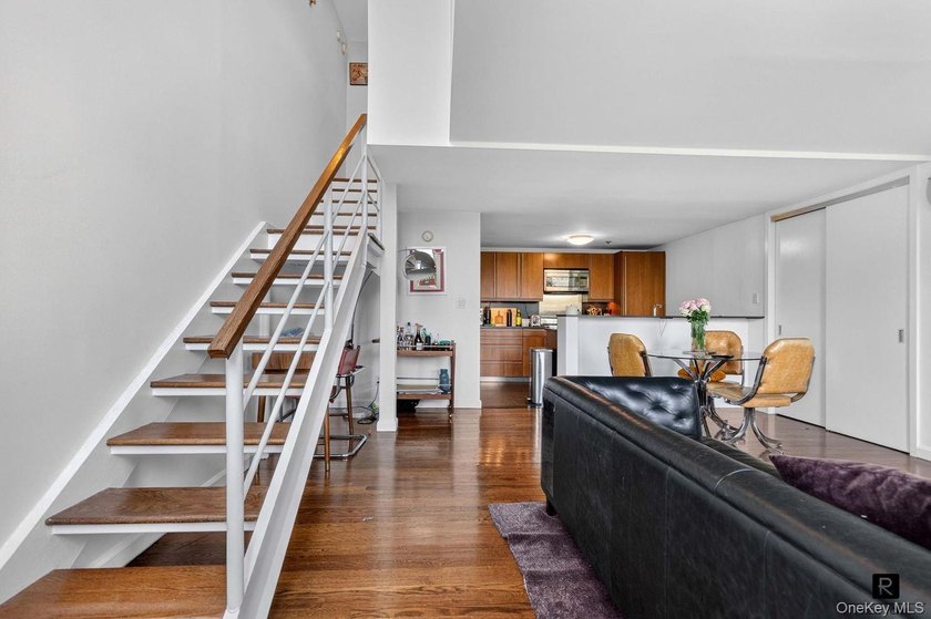 Park View Alert! Rarely available south facing duplex - photo 3