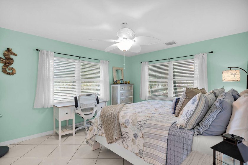 The Angler's Retreat -- Big Pine Key Resort-style canal front - photo 34