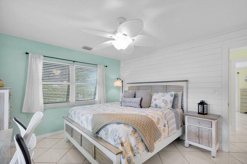 The Angler's Retreat -- Big Pine Key Resort-style canal front - photo 35