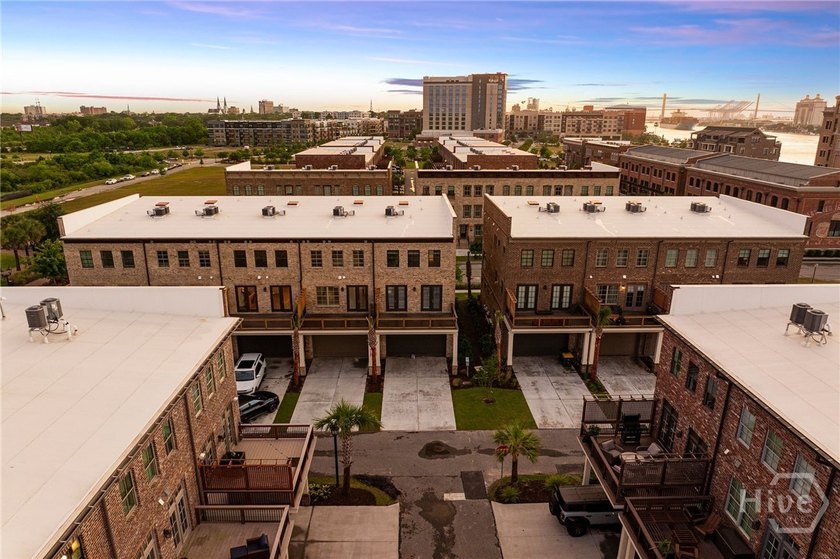 ** Offering a $100k incentive to buyers. Your Way: Price - photo 42