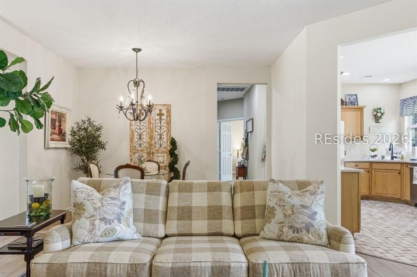 13th Hole GOLF VIEWS &amp; THE BEST VILLA OPPORTUNITY ON THE MARKET! - photo 10