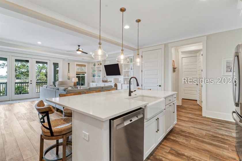 Experience refined Lowcountry living in this luxury semi-custom - photo 6