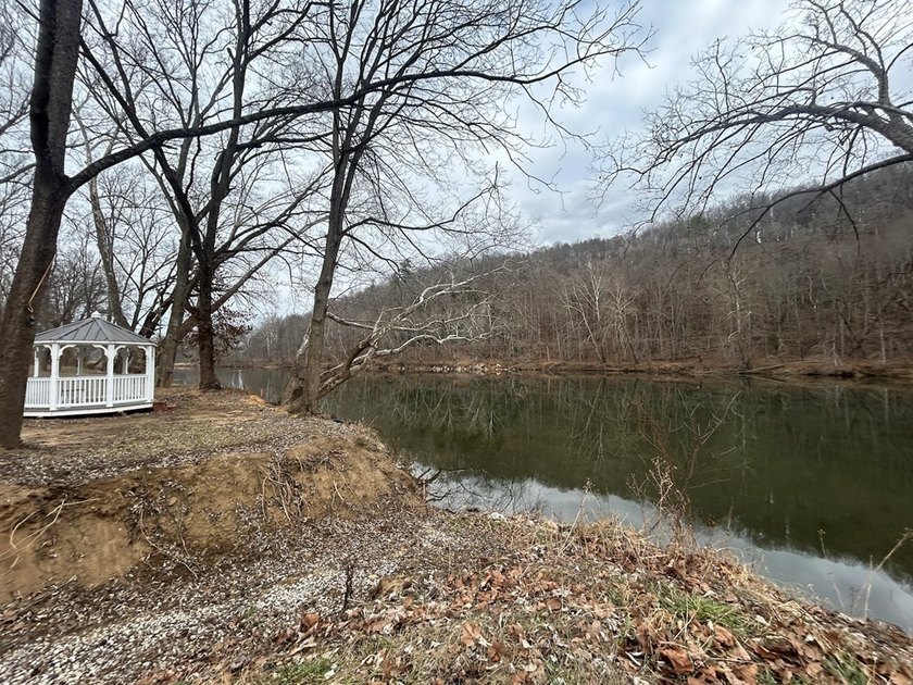 Prime Riverfront Opportunity on the New River! Discover an - photo 4