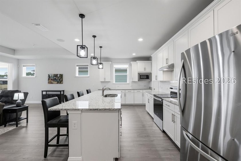Welcome home to this beautiful 2BD/2BA/Den Palmary model - photo 8