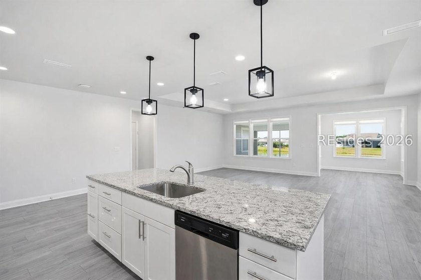 Welcome home to this beautiful 2BD/2BA/Den Palmary model - photo 10