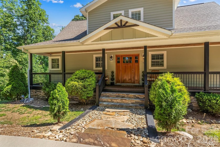 Welcome to your golf community access property situated on the - photo 3