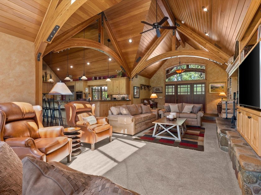 Perched on the prestigious Quail View bluff, this extraordinary - photo 12