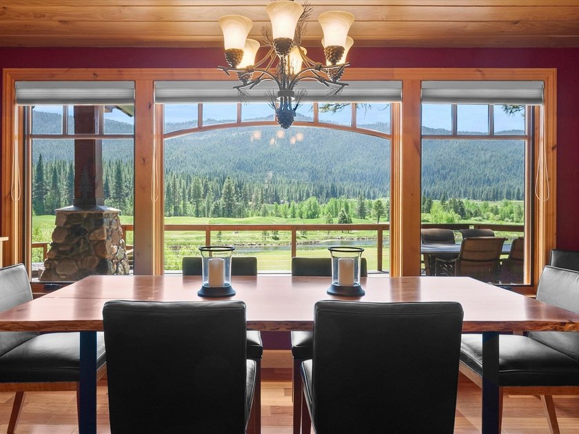 Perched on the prestigious Quail View bluff, this extraordinary - photo 19