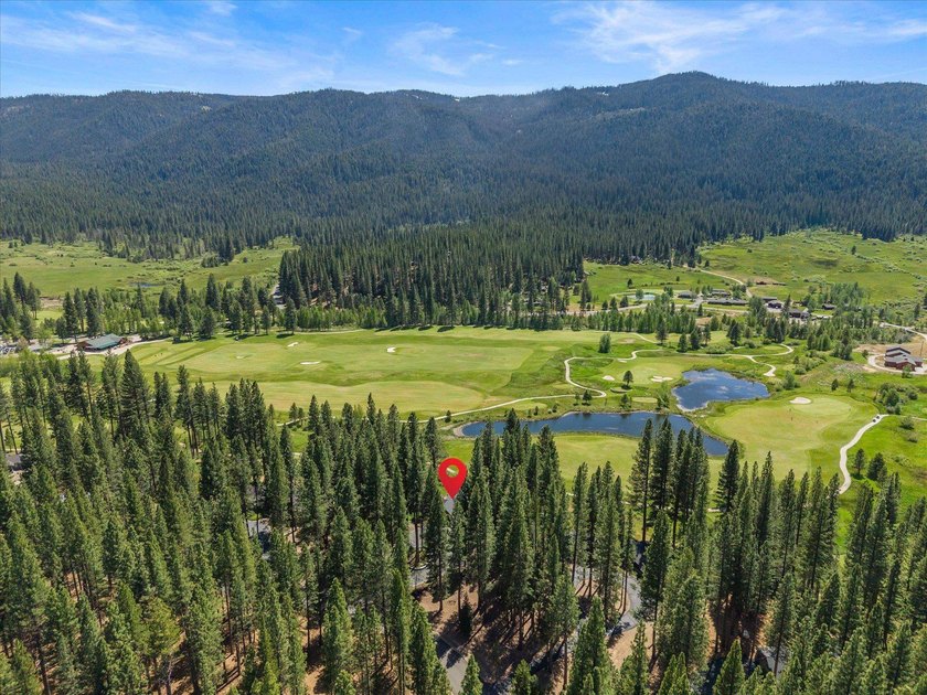 Perched on the prestigious Quail View bluff, this extraordinary - photo 44