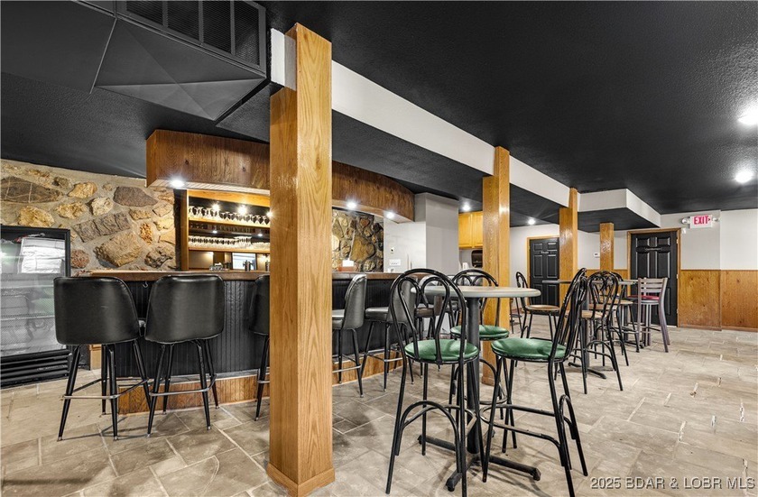 Fully updated commercial property ready for your next venture! - photo 32