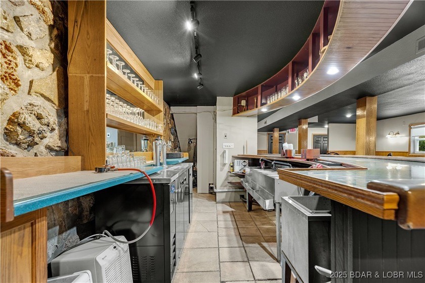Fully updated commercial property ready for your next venture! - photo 33