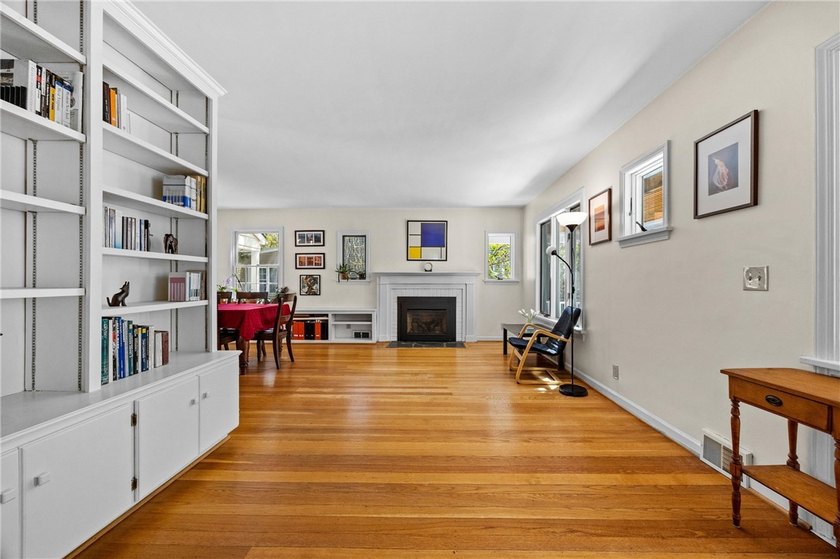 This Brighton Colonial is in a highly desirable neighborhood - photo 11