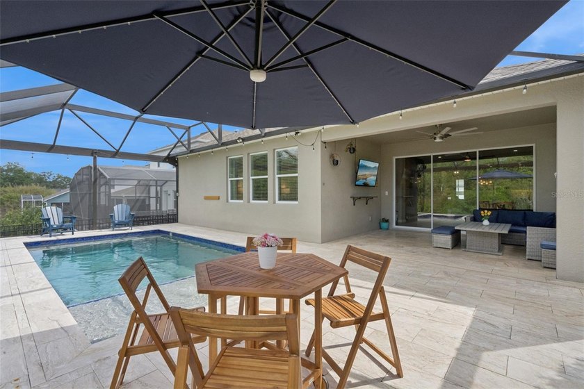 Under contract-accepting backup offers. Welcome to this - photo 8