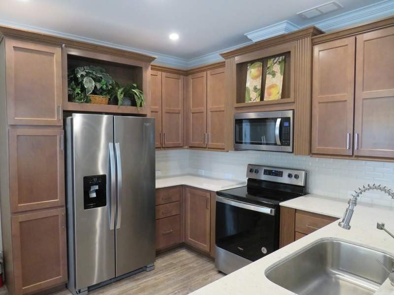 This beautifully maintained 1355 square feet manufactured home - photo 11