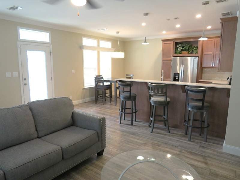 This beautifully maintained 1355 square feet manufactured home - photo 13