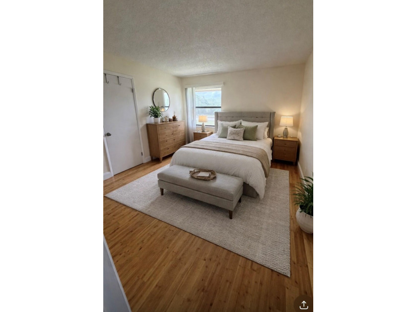 Beautiful all-ages condo in a prime central Boca Raton location - photo 13