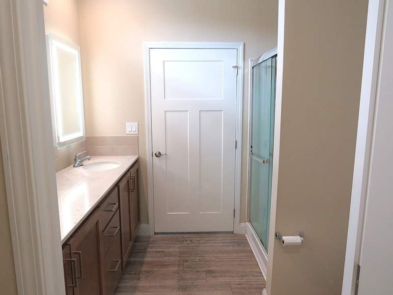 This beautifully maintained 1355 square feet manufactured home - photo 15