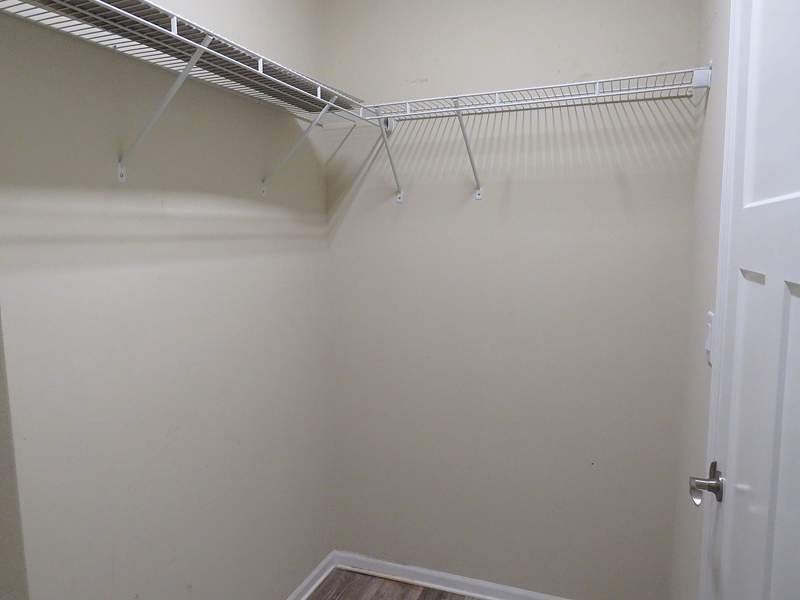 This beautifully maintained 1355 square feet manufactured home - photo 24