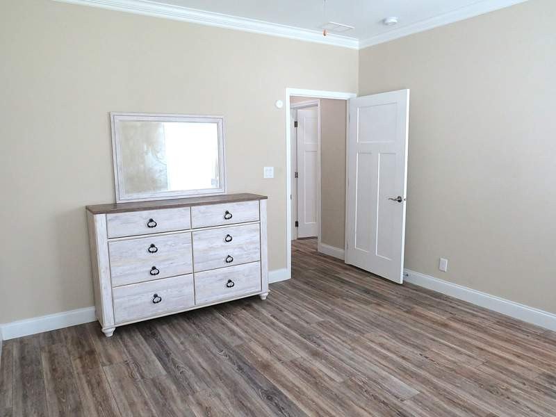 This beautifully maintained 1355 square feet manufactured home - photo 26