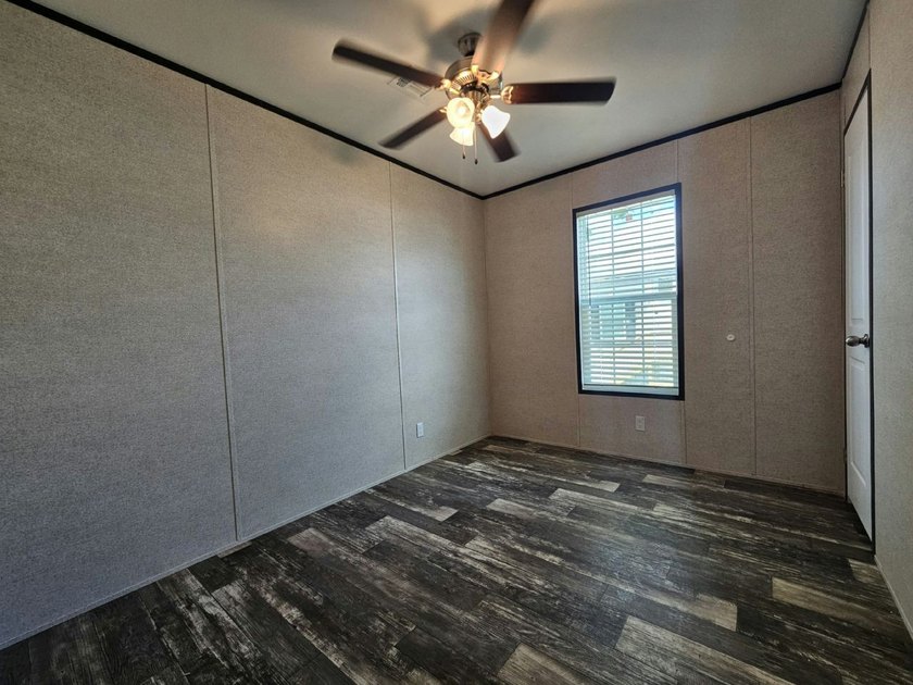 Check out one of the best kept housing secrets in town, Eagle - photo 9
