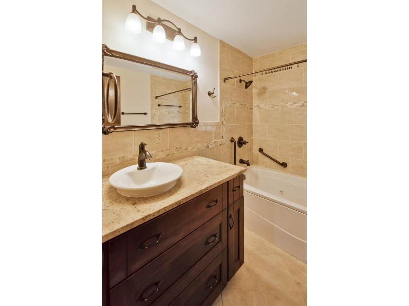 Welcome to a sprawling all-brick and stone Robbinsdale rambler - photo 16