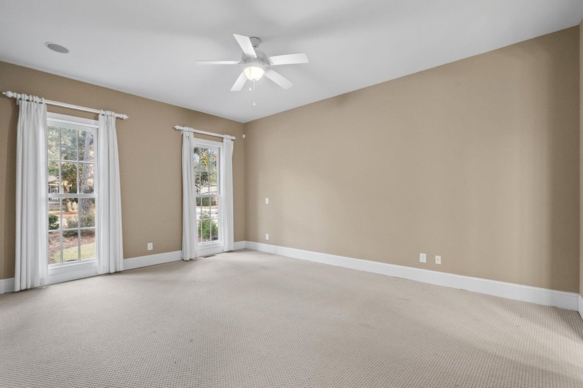 Set within the prestigious, gated community of Litchfield - photo 4