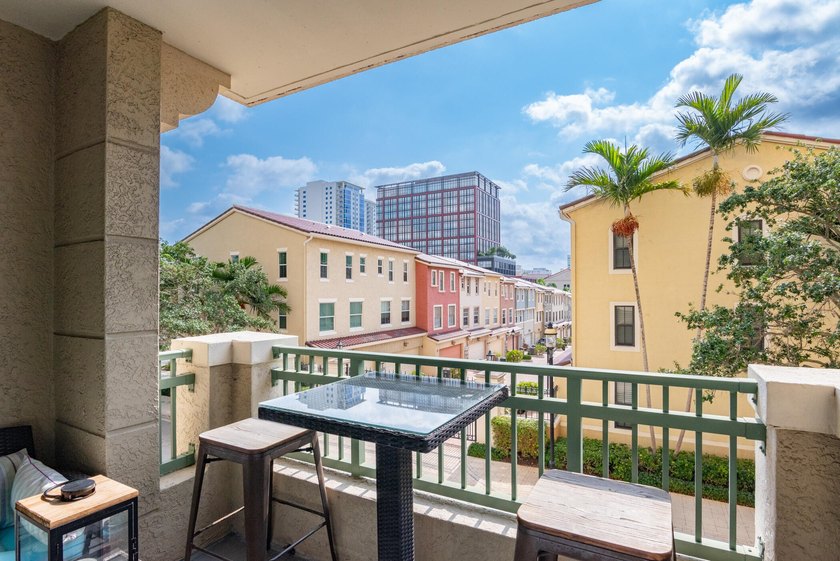 Enjoy Downtown Living in this Beautiful, Large 1,328 square feet - photo 18