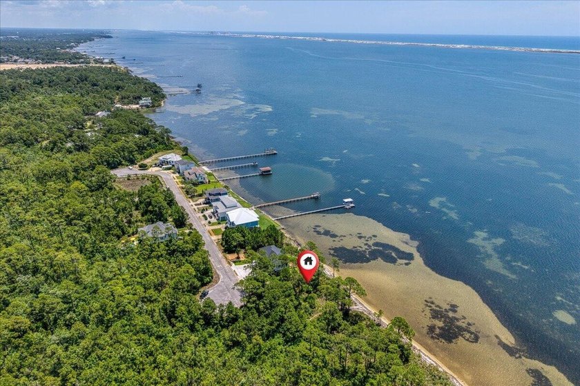 Build your dream waterfront retreat on this beautiful homesite - photo 4