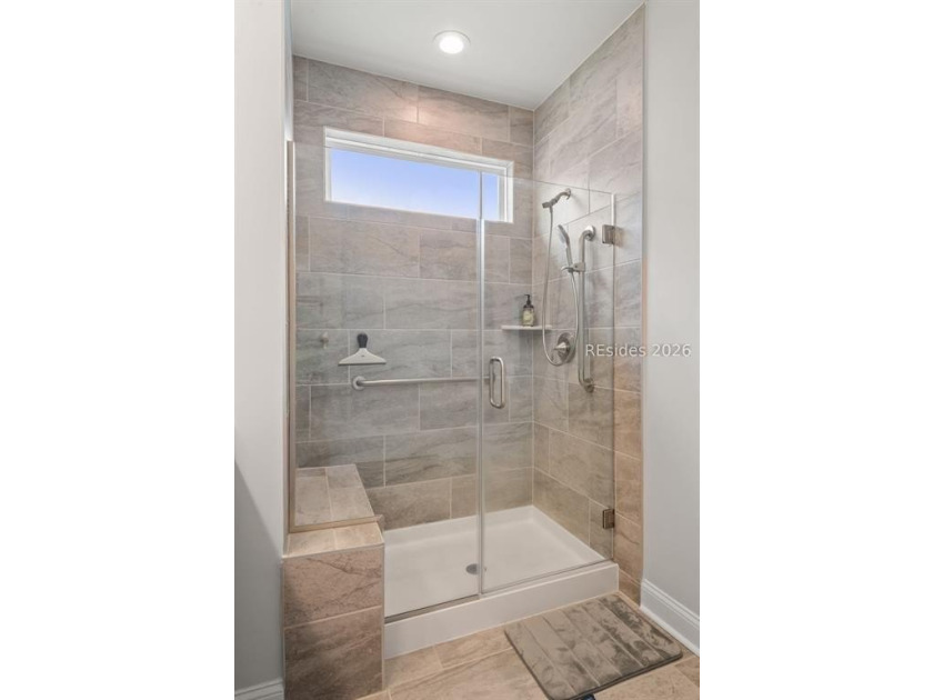 Nestled on a premium lot with a beautiful, serene lagoon view - photo 11
