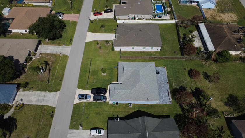 Do not miss out on this 4 beds 3 baths Home with NO HOA! This - photo 33
