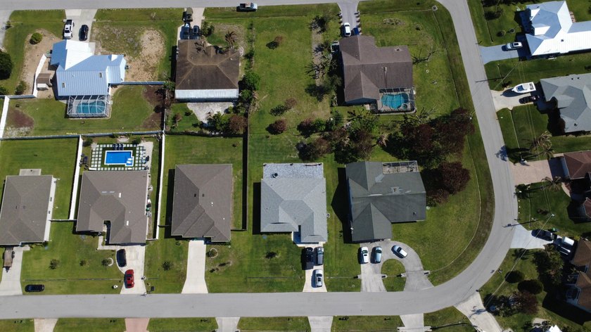 Do not miss out on this 4 beds 3 baths Home with NO HOA! This - photo 34
