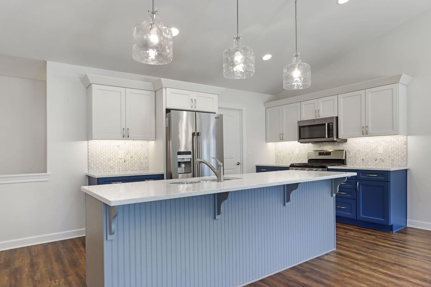 Immerse yourself in luxury living in this beautiful stand-alone - photo 11