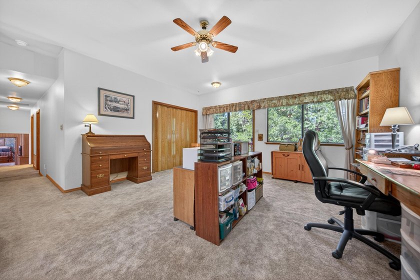 Beautifully situated in a prime Lake Almanor West location, this - photo 19
