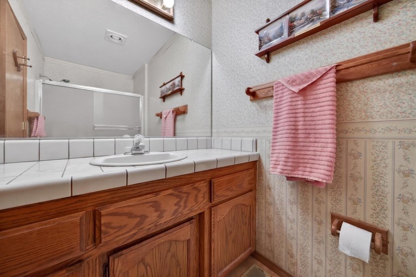 Beautifully situated in a prime Lake Almanor West location, this - photo 22