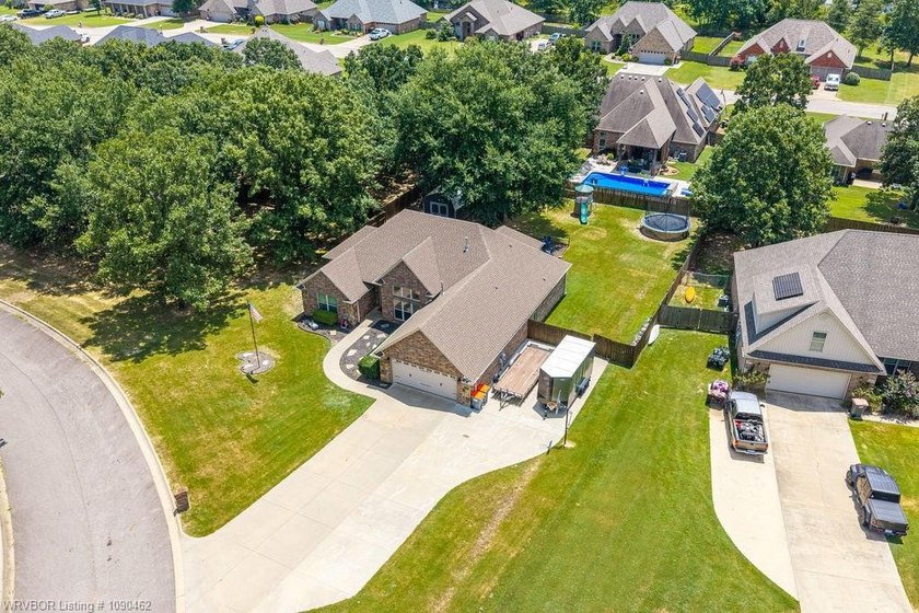 Welcome Home to this beautiful 4 Bedroom, 2 Bath home featuring - photo 47