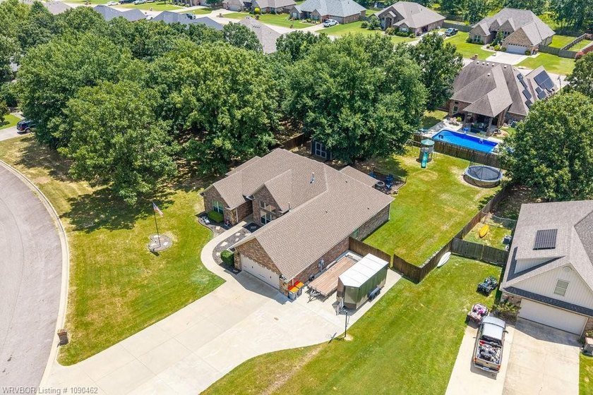 Welcome Home to this beautiful 4 Bedroom, 2 Bath home featuring - photo 48