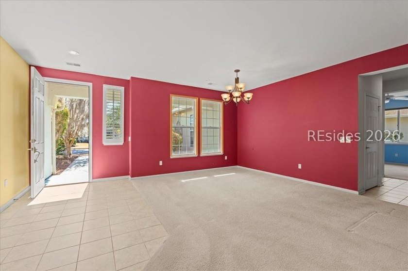 Located in Sun City's Alexandria Village, just minutes from the - photo 3