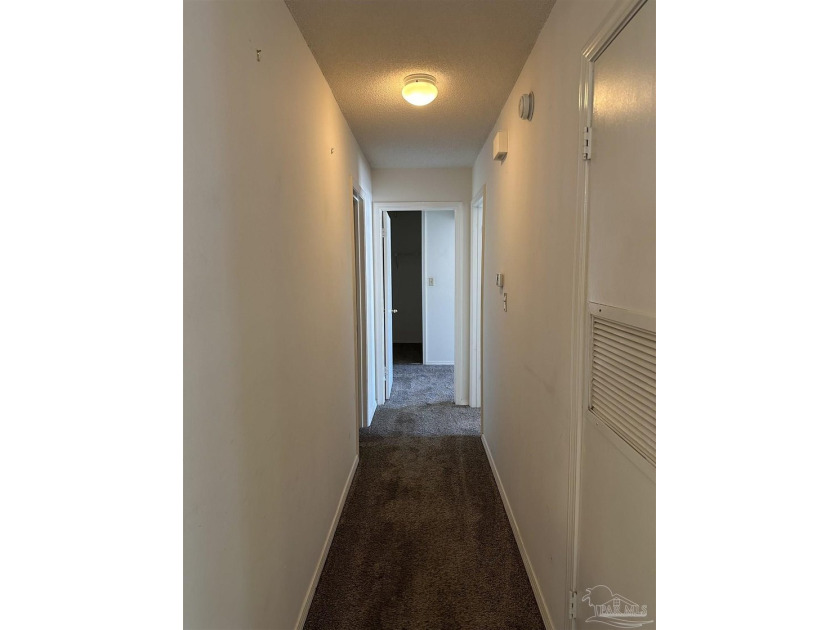 Welcome to Sunrunner Place! A highly desirable Condo community - photo 11