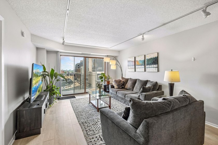 Welcome to this fabulous 2-bedroom, 2-bathroom condo at The - photo 9