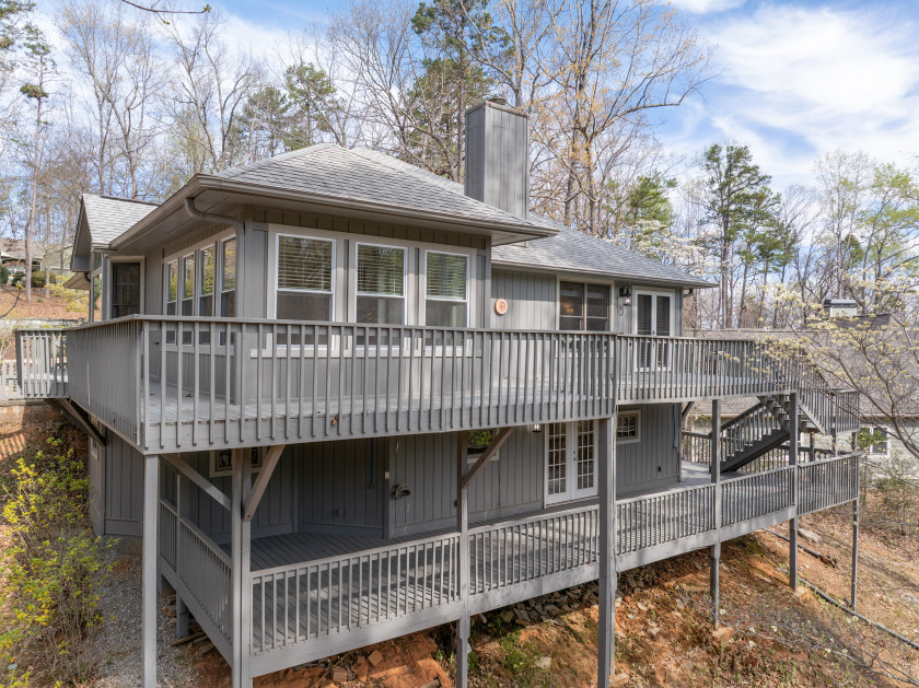 Move-in Ready in the Resort Style Living Community of Keowee Key - photo 3