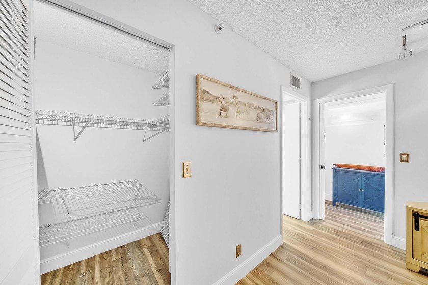 Beautifully updated 2-bedroom, 2-bath condo located in the - photo 17