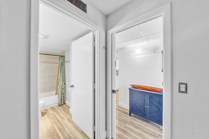 Beautifully updated 2-bedroom, 2-bath condo located in the - photo 18